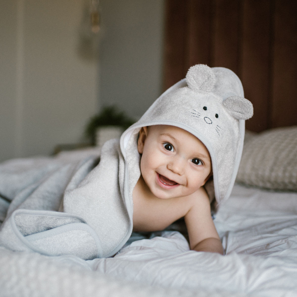 What to look for when choosing a baby bath towel?